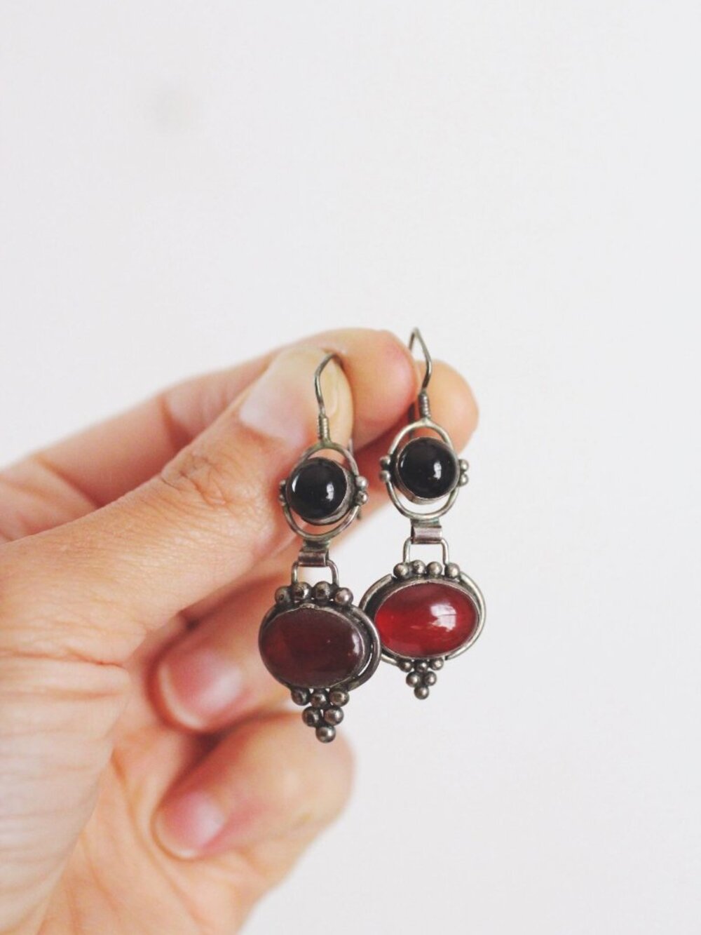 Vintage Garnet Carnelian Black Onyx Dangle Earrings Sterling Silver Boho Rustic